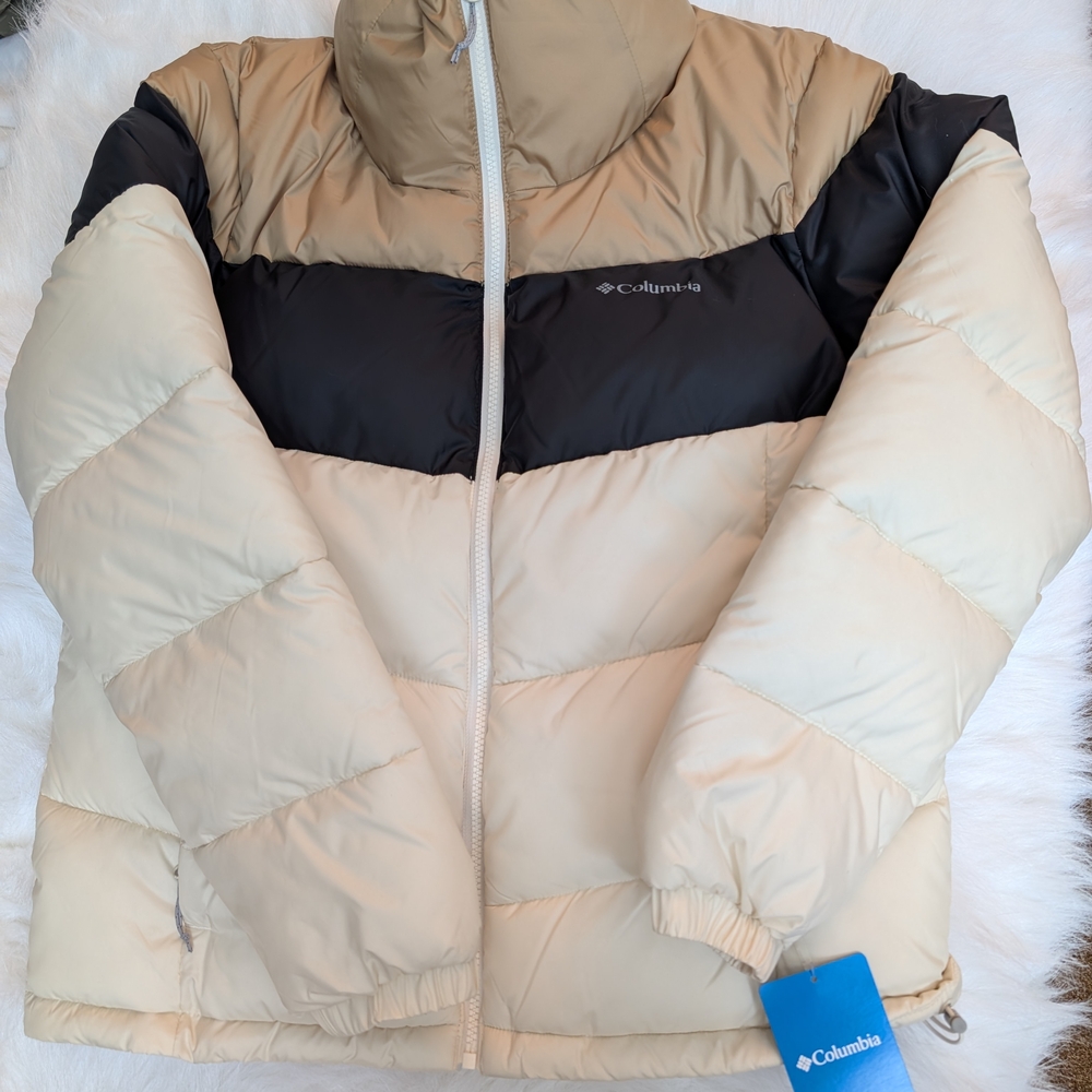 Columbia Beige and Black Puffer Jacket